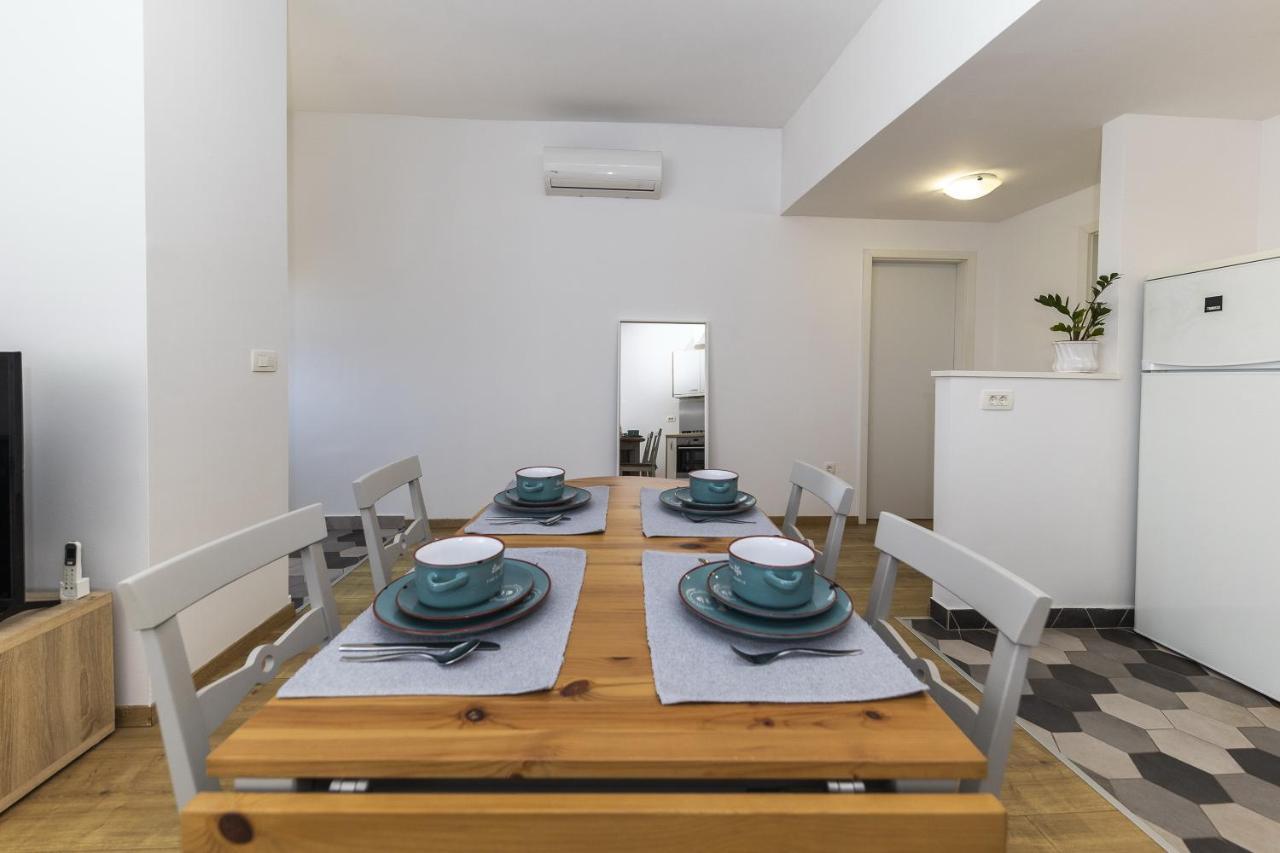 Apartments 23 And 25 With Free Private Parking Zadar Buitenkant foto