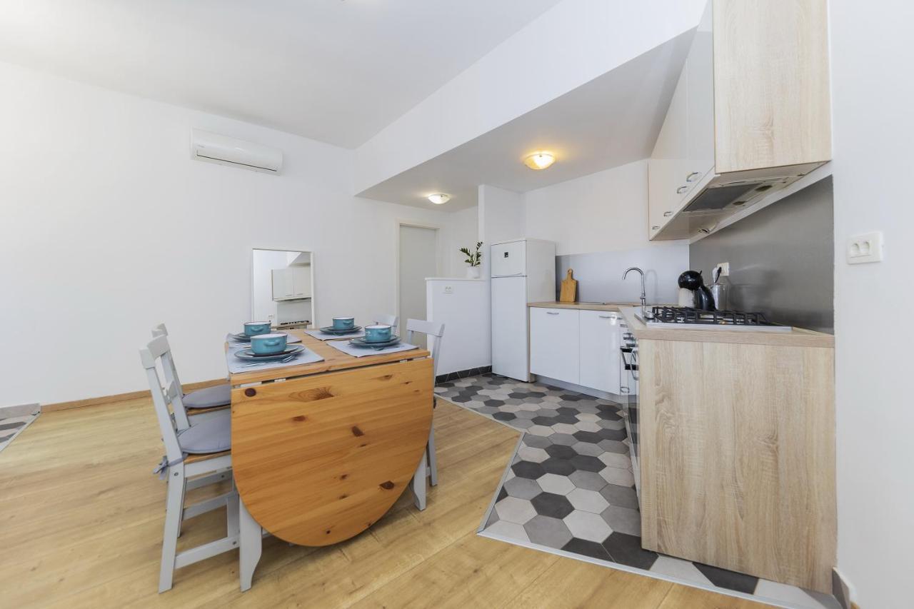 Apartments 23 And 25 With Free Private Parking Zadar Buitenkant foto