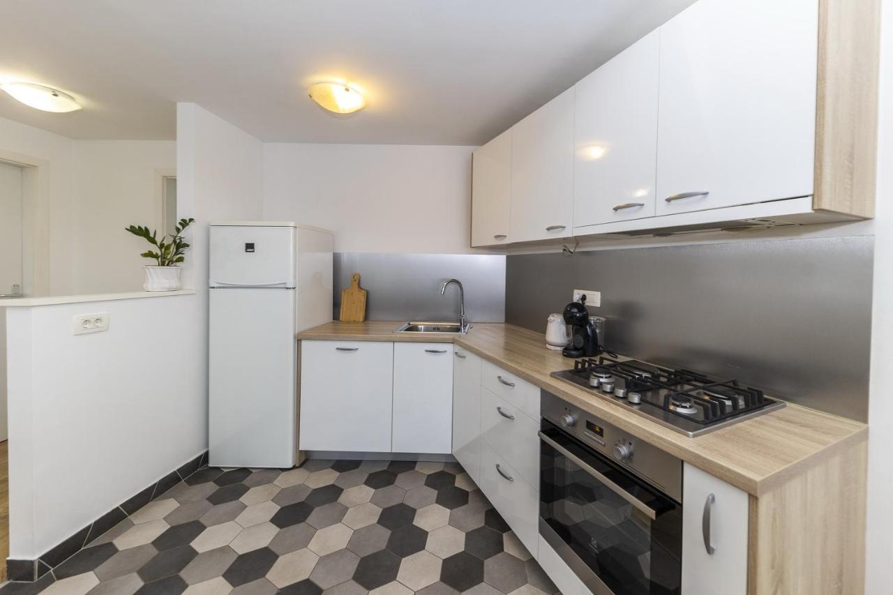 Apartments 23 And 25 With Free Private Parking Zadar Buitenkant foto